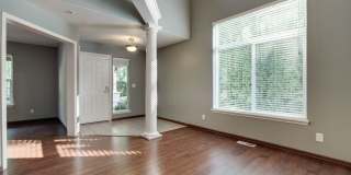 Spacious 4BR / 3BA Home in Desirable Bethany Area Gallery 4