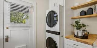 Downtown Palo Alto Cottage | Private Yard | Walk to University Ave Gallery 10