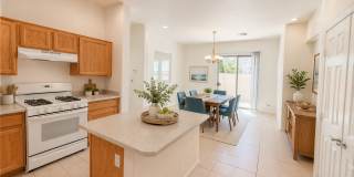 3 Bed 2 1/2 Bath Gem in Central Park Gallery 1