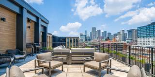 2800 Taylor Gallery 14