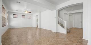 15102 W WESTVIEW Drive Gallery 10