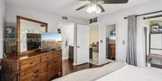 301 Olivewood Pl Gallery 20
