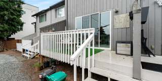 716 1/2 W Argand St Gallery 22
