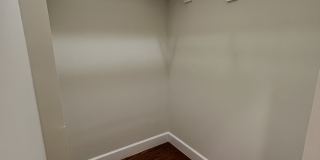 1105 Bush Street Gallery 11