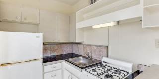One Bedroom Apartment in Belhaven Gallery 9