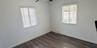 908 E Coronado Rd Gallery 12