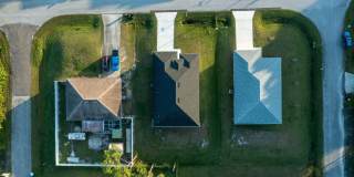 4-bedroom 3 Bathroom Rental w/ In-Law Suite Gallery 27