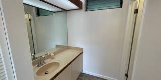 Beautiful 2 bedroom, 2 bath townhome Gallery 19