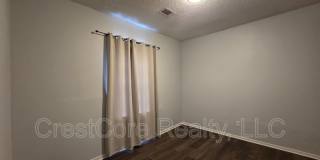 993 Oakview St Gallery 3