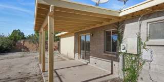 Charming East Tucson 3BR/2BA Rental Home with Covered Patio & Carpet-Free Interior (85748) Gallery 9