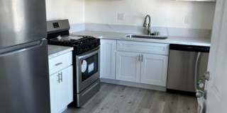 Grant Street Gallery 4