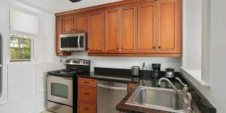 77 Coggeshall Avenue unit: S Gallery 5