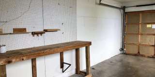 2-Bedroom 1-Bathroom Duplex off Gilham Gallery 16