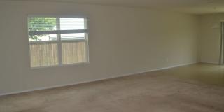 House for Lease in Sherman Gallery 5