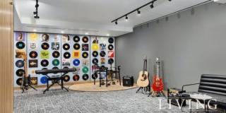 4705 Center Boulevard Gallery 6