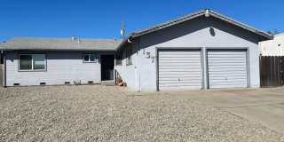 Great  3 bedroom 2 bath home ready for move-in Gallery 1