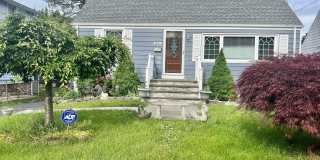 140 1/2 Stuart Avenue 140 1/2 Stuart Avenue Gallery 1