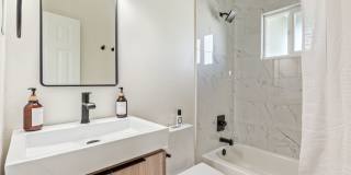 Furnished home with private yard in the Heart of Tempe/Scottsdale! Gallery 8