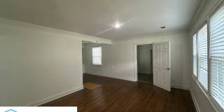 113 North Greer Street Gallery 8