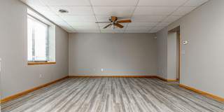 236 W 9th St Gallery 9