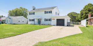 **WATERFRONT RENTAL WITH DEEP WATER ACCESS in Grandview Shores!** **WATERFRONT RENTAL WITH DEEP WATER ACCESS in Grandview Shores!** Gallery 1