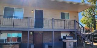 2 Bedroom Unit on University Dr. Gallery 1