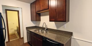 Apache Manor Apartments Gallery 4