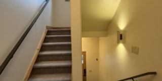 1002 Colorado Ave Gallery 37