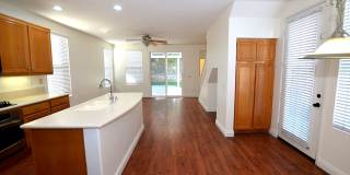 4Br/3-1/2 bathroom Home Gallery 7