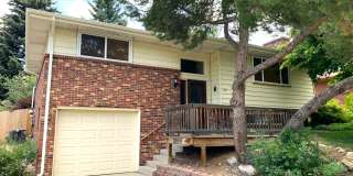 631 Virginia Street Gallery 1