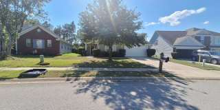 Wonderfully Remodeled Three Bedroom Home in Northeast Columbia! Gallery 1