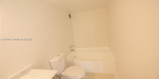 200 Leslie Dr Gallery 11