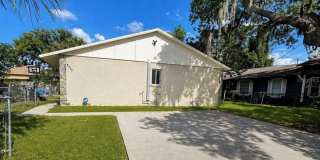 8305 N MARKS STREET Gallery 3