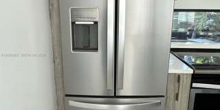 722 NE 15TH AVE #APARTMENT 2 FORT LAUDERDALE, FL 33304 Gallery 5
