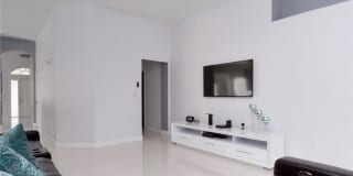 14272 NW 18th Court Gallery 7