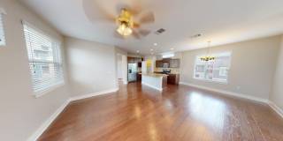 Gorgeous Condo in Edgewick - Minutes from Soco! Gallery 6