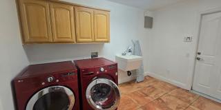 Beautiful, Huge 3 Bedroom in JT!! Gallery 18