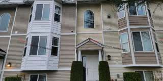 STATUS: AVAILABLE | R256 | $2500 Gallery 1