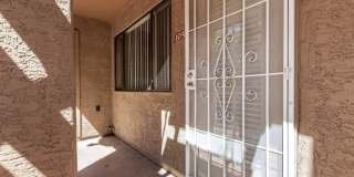 1521 West Denton Lane Gallery 3