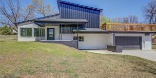 515 W Jackson Street Gallery 1