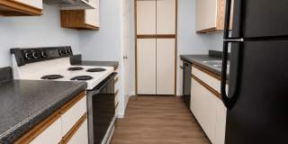 Coach House Apartments Gallery 27