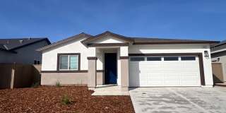 STUNNING BRAND NEW 3 BEDROOM HOME IN W. ROSEVILLE!! Gallery 1