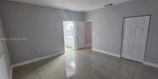 3389 NE 4th St Gallery 39