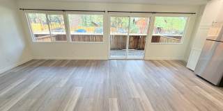 2 bed 1 bath apartment for rent in South Lake Tahoe Gallery 1
