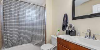 Nicely Priced 4-bed, 2-bath Mission Hill Apartment Gallery 9