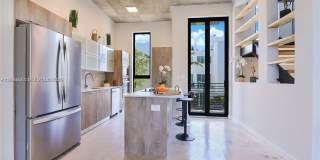 645 NE 4th Ave Gallery 3