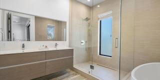 332 Balboa St Gallery 34