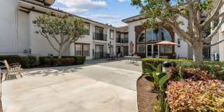 Villa Paloma Senior Apartments Gallery 7
