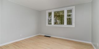 25 Summit Street Gallery 11