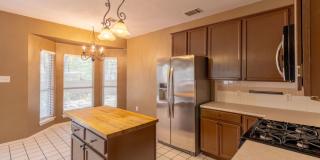 4 bedroom, 2 bathroom home in South Austin! 4 bedroom, 2 bathroom home in South Austin! Gallery 13